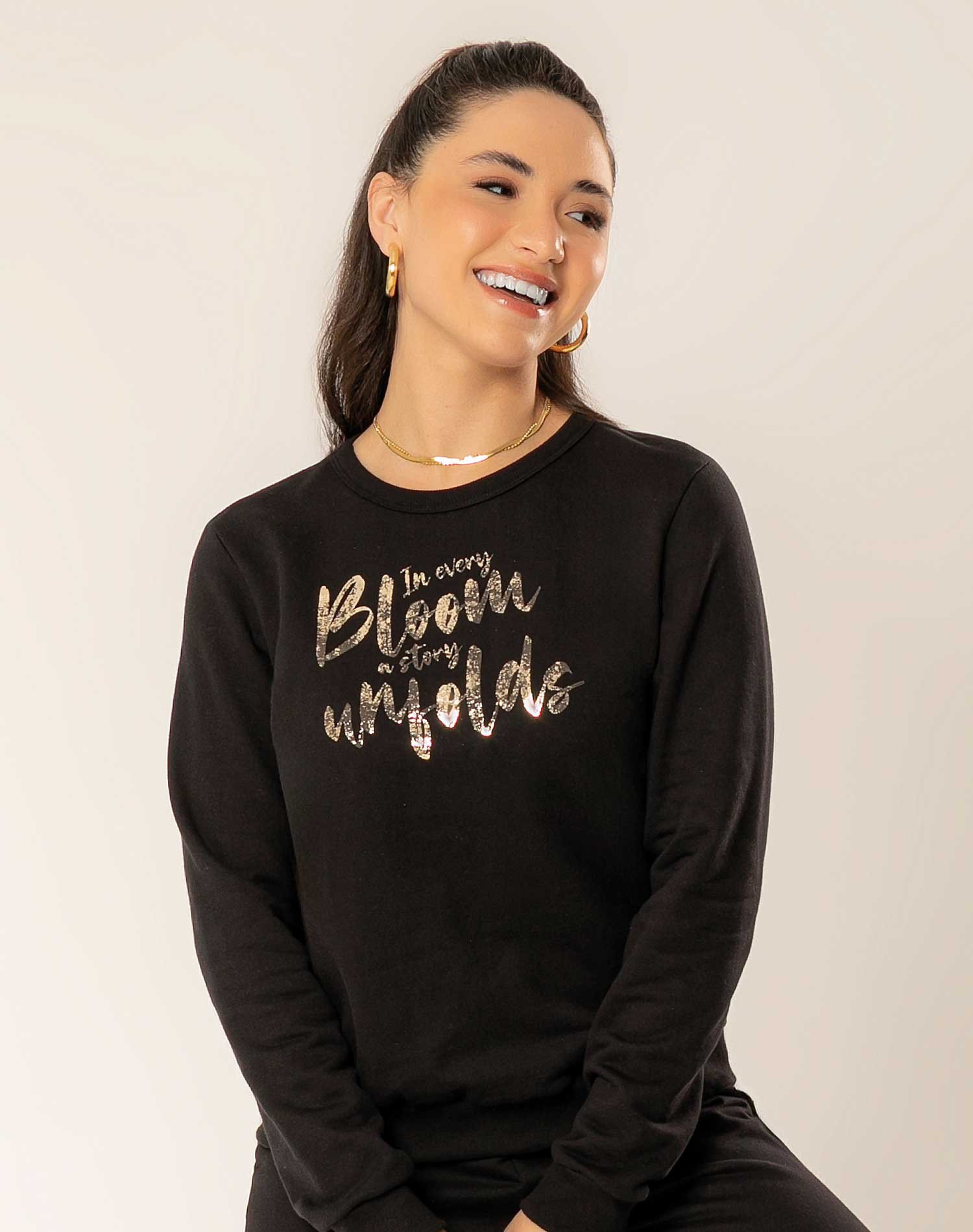 Moletom peluciado com foil feminino adulto Cativa Preto